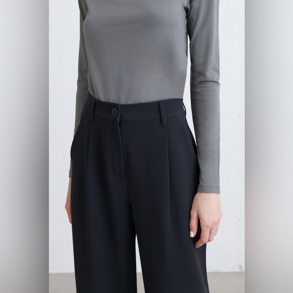 Oak + Fort Straight Leg Pants in Black, Size 0